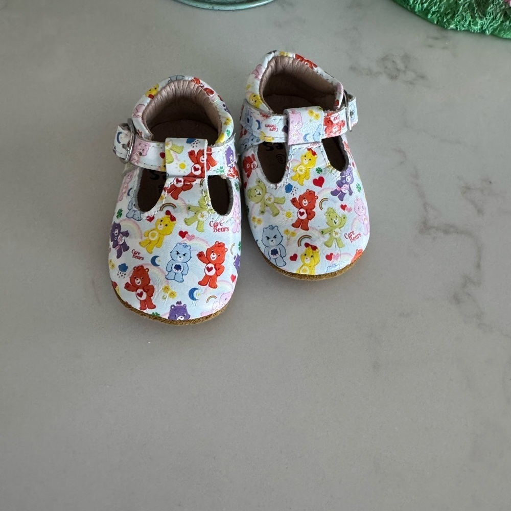 0-3 month Little Piggies leather Care Bear shoes - Picture 3 of 5